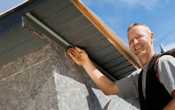 soffit installation Houlland